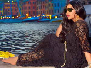 Ahlam posted a picture of herself on Instagram captioning it that it would be the last picture she shares on social media for now (Source: ahlamalshamsi - Instagram)