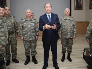 أكار أكد أن الدولة التركية مصممة بكل قوة على إنهاء الإرهاب أينما كان