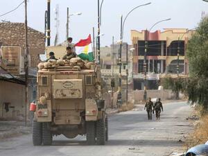 القوات الكردية تتقدم في الرقة بدعم جوي أمريكي
