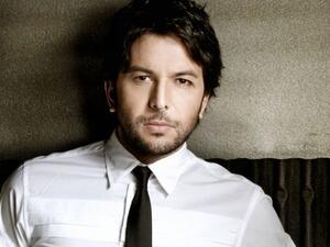 مغنٍّ تركي في أحد البرامج: أين أنت أيها المسلمون؟!