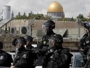 مشروع إسرائيلي لمنع الأذان في القدس