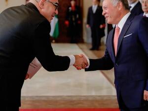 وشغل السفير فايسبرود منصب رئيس قسم الأبحاث السياسية في وزارة الخارجية، وكان المتحدث باسم السفارة في عمّان عدة سنوات، ويتقن اللغة العربية.