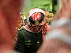 خلال جنازة احد الشهداء - تصوير عامر خليفة