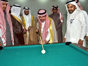 أمين منطقة الجوف عجب القحطاني دشن صالة رياضية في بلدية الناصفة 