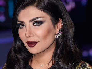 النجمة الكويتية أمل العوضي