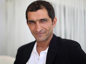 عمرو واكد بطل (فرد خرطوش) 