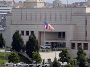 واشنطن تسمح لعائلات دبلوماسييها بالعودة إلى اسطنبول
