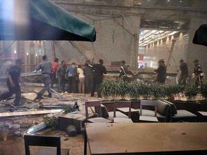 إنهيار الطابق الثاني في بورصة إندونيسيا وإصابة نحو 10 أشخاص 