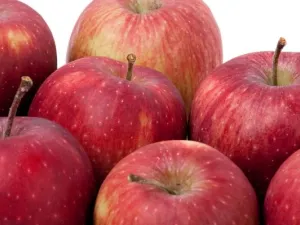 Apples are serious business in Lebanon. (Shutterstock)