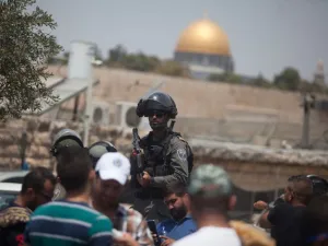 الأوقاف الإسلامية بالقدس تحذر من أي قرار إسرائيلي يمس بإسلامية الأقصى