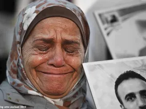 تعتقل إسرائيل في سجونها نحو 7 آلاف فلسطيني