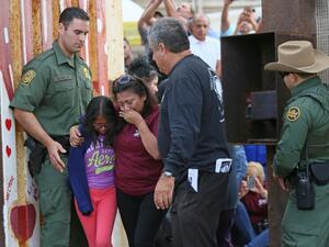Migrants at U.S.-Mexico Border (AFP/File Photo)