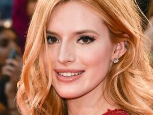 النجمة الأمريكية بيلا ثورن