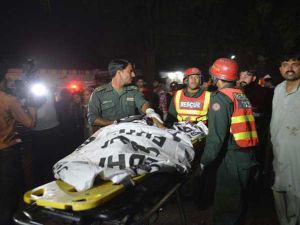 انفجار قتل 10 ربما نجم عن تسرب غاز