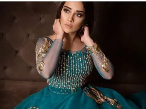 بلقيس تحذف كليب حقير الشوق