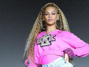 She's one of the most famous people on the planet. (Source: Beyonce / Instagram) 