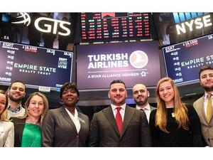 Turkish Airlines General Manager Cenk Öcal, with representatives, ringing the opening bell at New York Stock Exchange (NYSE).