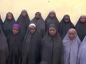 بوكو حرام تنشر فيديو لاثبات ان تلميذات شيبوك المخطوفات لازلن على قيد الحياة