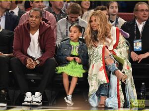 النجمة العالمية الشهيرة بيونسيه