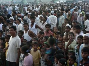 تيلرسون من بورما: نعمل على محاسبة المسؤولين عن الانتهاكات
