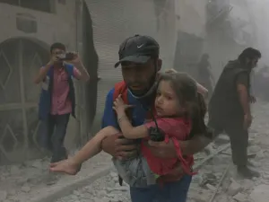 ارتفاع حصيلة قتلى الهجمات المتبادلة في حلب إلى 31 شخصا