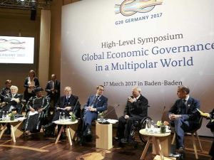 اجتمعنا في وقت يشهد فيه الاقتصاد العالمي تقدما 