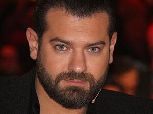 عمرو يوسف ينشر أول صورة تجمعه بكندة عقب زواجهما