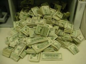 سيتم طلب شهادة مكتب موساك فونيسكا او الحكومة البنمية في القضية