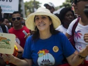 ابنة كاسترو تقود مسيرة للمثليين جنسيا في كوبا