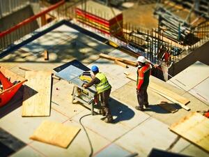 The highest number of work injuries recorded last year in Saudi Arabia were of workers falling off high platforms at construction sites. (Pixabay)