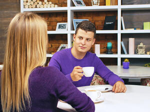 لا يجد الشخص الواعي عاطفيًا أي صعوبة في تقبل الانتقاد من شريك حياته