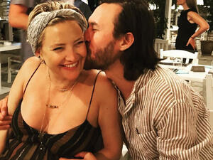 Kate Welcomed Her first child with boyfriend Danny Fujikawka (Source: katehudson / Instagram ) 