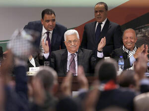 محمود عباس