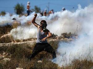 إصابة عشرات الفلسطينيين في مواجهات مع جيش الاحتلال شرقي القدس
