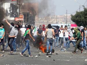 إصابة 80 فلسطينيًا خلال مواجهات مع جيش الاحتلال في الضفة وغزة