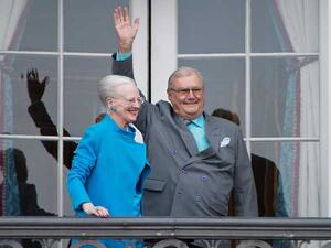  الأمير هنريك توفي الثلاثاء في الساعة 23,18 في قصر فريدنسبورغ