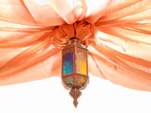 احتفلي مع عائلتك بقدوم شهر رمضان الكريم بتزيين المنزل بطرق جديدة
 احتفلي مع عائلتك بقدوم شهر رمضان الكريم بتزيين المنزل بطرق جديدة