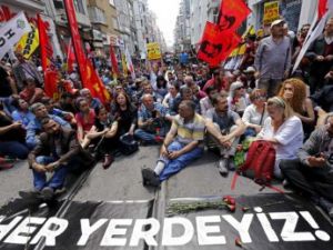 مظاهرة في اسطنبول في الذكرى الثانية لاحتجاجات جيزي