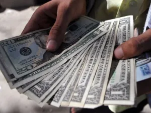 A total of $16.3 billion in remittances was sent to Egypt between November 2016, when Egypt floated its currency, and August this year. (File photo)