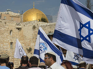 Right-wing Israelis regularly enter the Al-Aqsa compound, causing tensions with Palestinians. (AFP/File)
