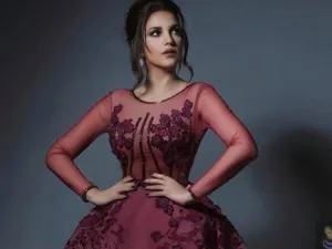 الفنانة درة