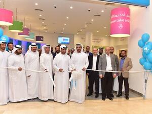 During du's opening of its new store in Yas Mall.
