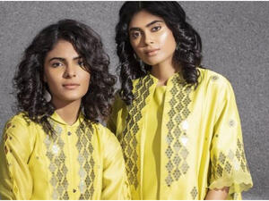 عرض أزياء "إي إم بي إم"!