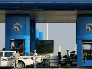 محطة للوقود في دبي