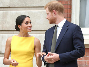ميغان ماركل بفستان من تصميم Brandon Maxwell