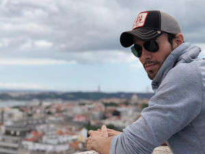 the clip is from the renowned artist’s concert in Baku (Source: enriqueiglesias / Instagram ) 