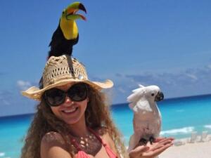 Myriam Fares on the shores of Mexico