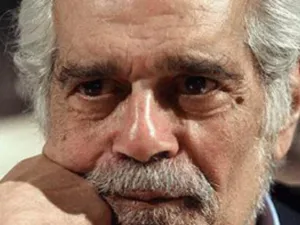 النجم عمر الشريف
