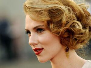  النجمة العالمية الشهيرة سكارليت جوهانسون