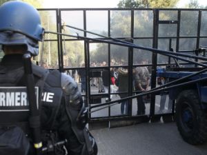 حظر التظاهرات في كورسيكا بعد يومين من الاحتجاجات المعادية للعرب
